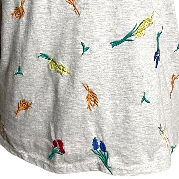Lucky Brand Allover Embroidered Floral Tee- Heather Gray- Medium - Picture 5 of 13